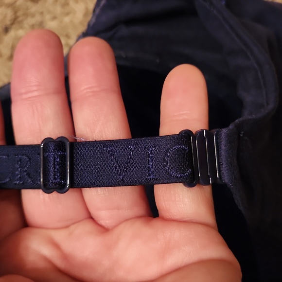 Victoria's Secret Body By Victoria Lined Perfect Coverage Bra - Picture 6 of 10